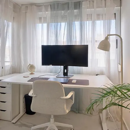 Luxury Flat Center-remote Worker-netflix Alicante