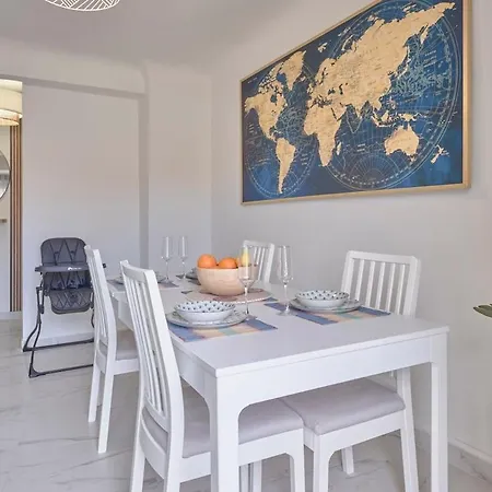Luxury Flat Center-remote Worker-netflix